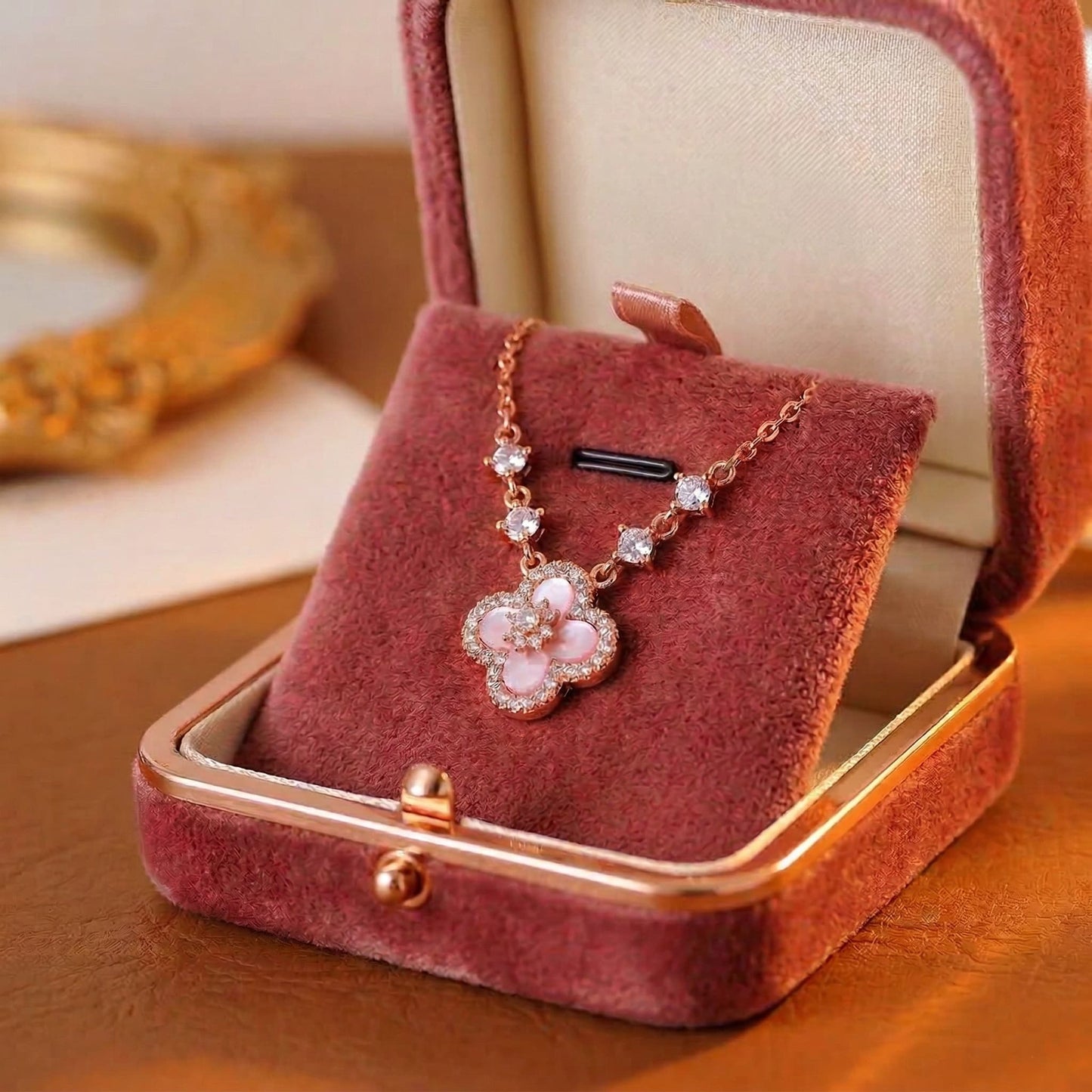 Collana quadrifoglio
