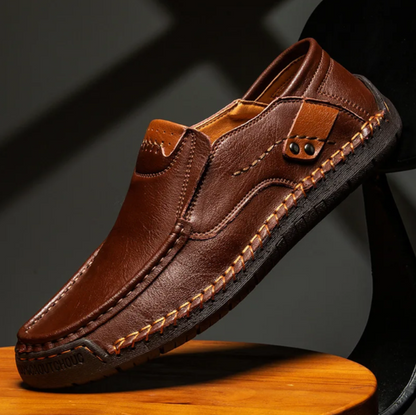 Mocassino elegante e casual